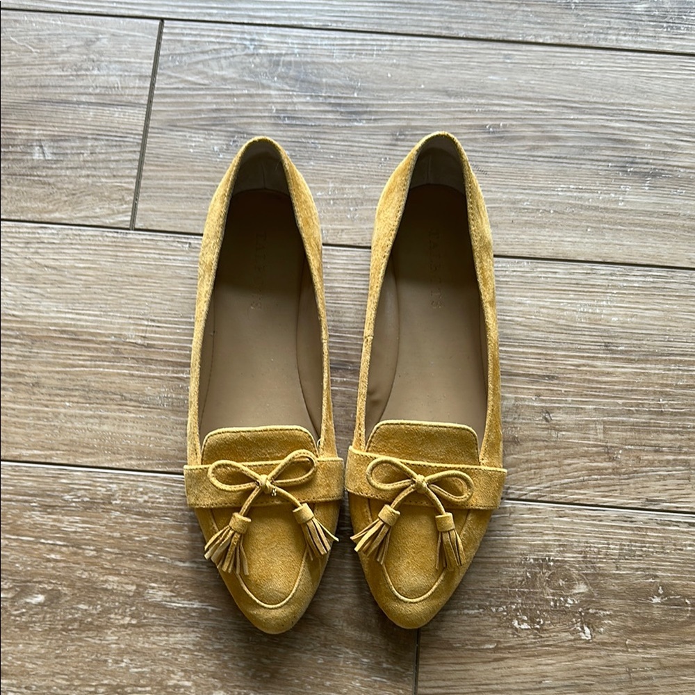 Talbots mustard Yellow Suede Loafers Size 8